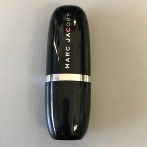 Marc Jacobs concealer